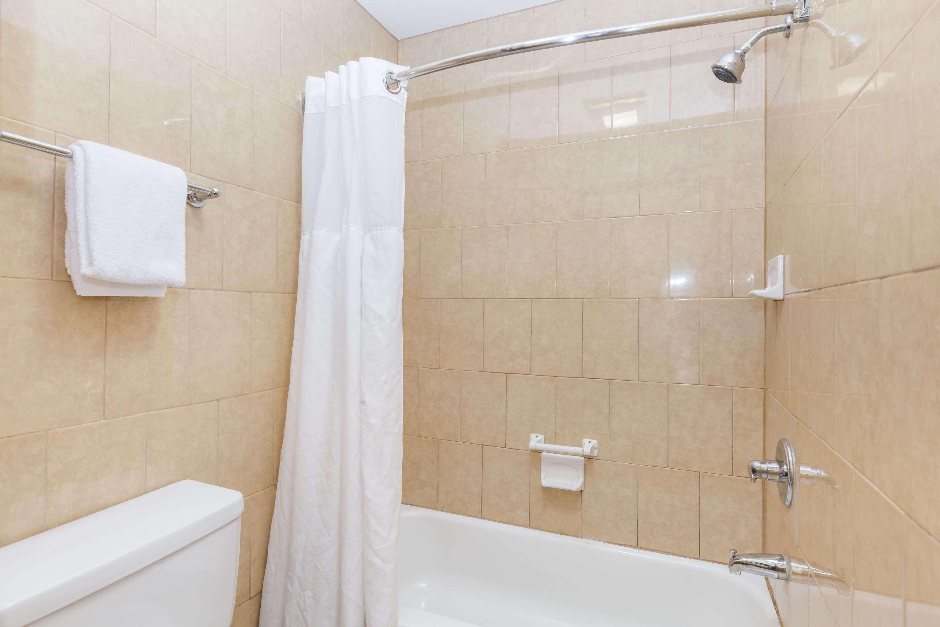 Travelodge By Wyndham Sylmar Ca San Fernando